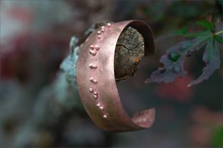 Glimp.bronze fused cuff