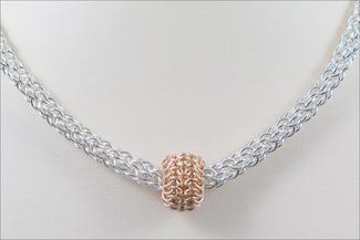 Karon.Chain in Bright Silver with Gold Pendant