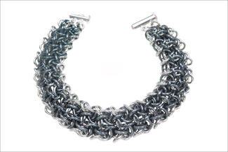 Karon.u shape dark bracelet