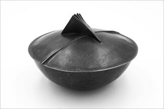 Lawton.dark bowl closed