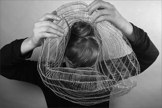 Montante.woven wire over head