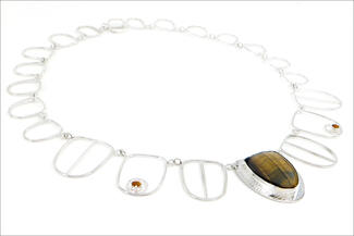 New.silver necklace
