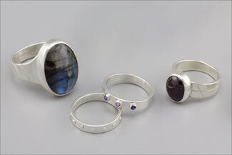Vanaria.cab and tube set rings