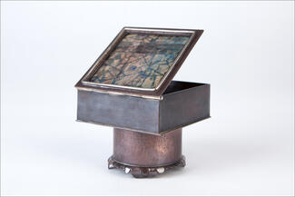 Wells.hinged box on column 