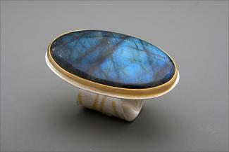 Werger.ring with blue stone
