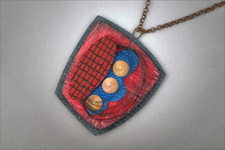 Yuhr.red pendant