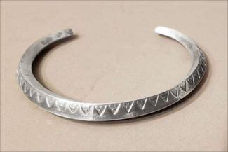 Garcia.stamped silver bracelet