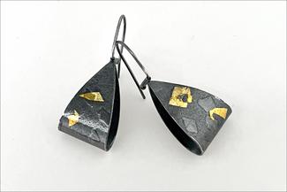 Werger.folder gold and dark silver drop earrings