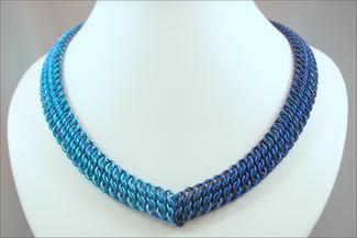 Karon.blue necklace