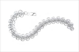 Karon.curved bracelet silver