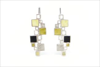 New.square resin earrings