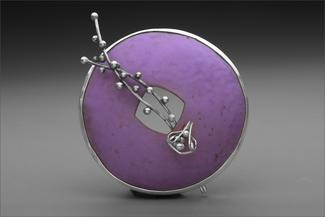 Werger.purple branch circle brooch